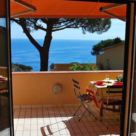 Grotta Azzurra Apartment - Cavoli - Terrazza Vista Mare, Clima E Parcheggio San Piero in Campo  Zewnętrze zdjęcie