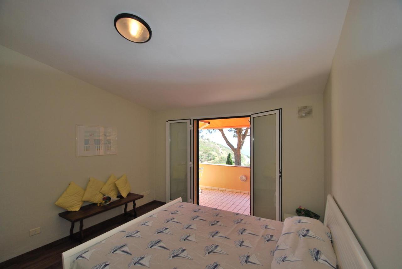 Grotta Azzurra Apartment - Cavoli - Terrazza Vista Mare, Clima E Parcheggio San Piero in Campo  Zewnętrze zdjęcie